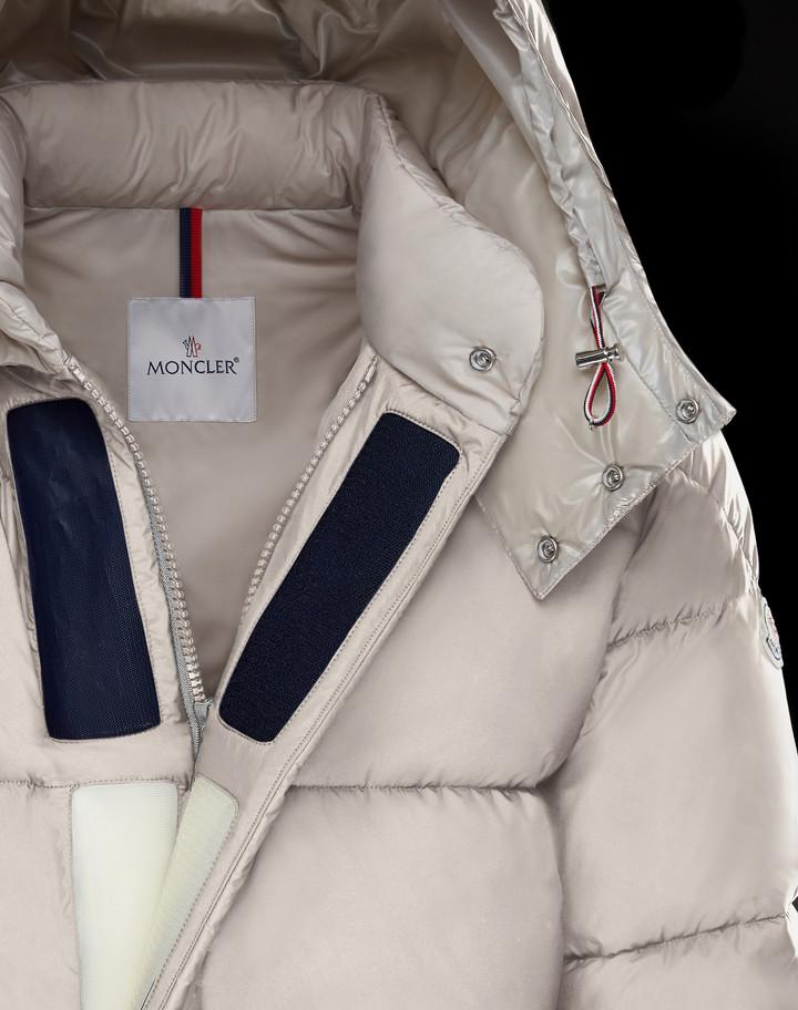 2018/19年秋冬 MONCLER モンクレール スーパーコピー ベージュ 8122401